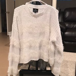 White fuzzy detailed knit sweater